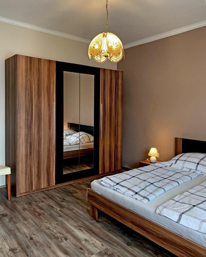 Hanna Apartman Balatonlelle Buitenkant foto
