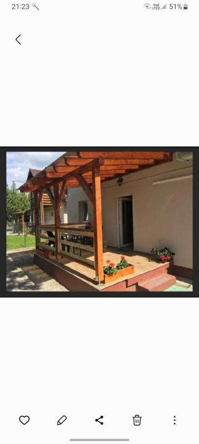 Hanna Apartman Balatonlelle Buitenkant foto