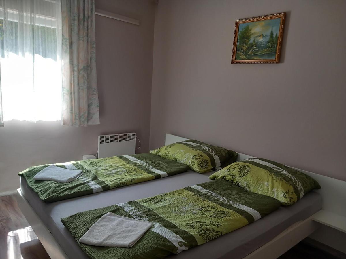 Hanna Apartman Balatonlelle Buitenkant foto
