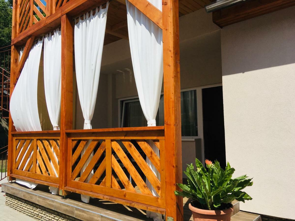 Hanna Apartman Balatonlelle Buitenkant foto